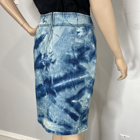 Vintage Bleach Washed Denim Stretch Skirt - Picture 7 of 17